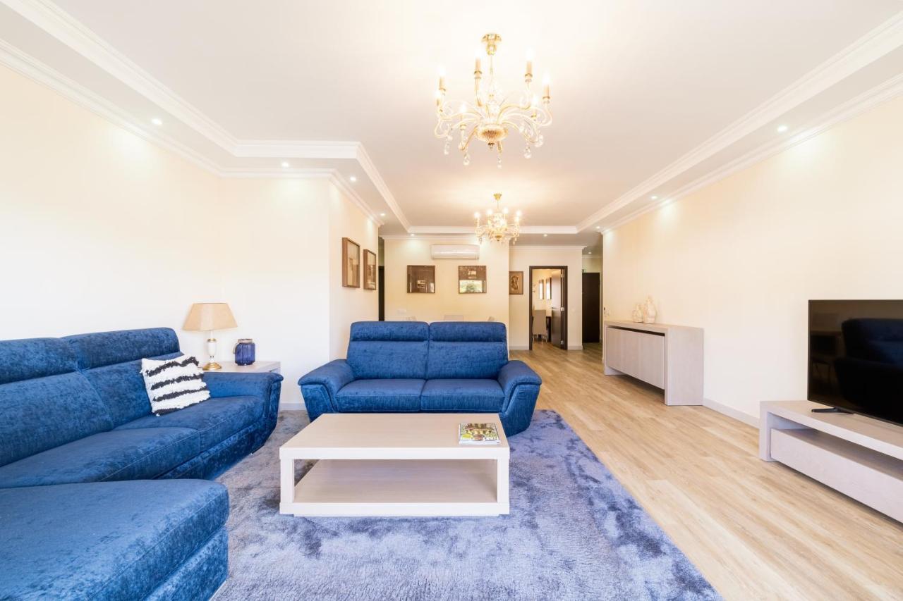 Historical City Center Penthouse אלבופיירה מראה חיצוני תמונה